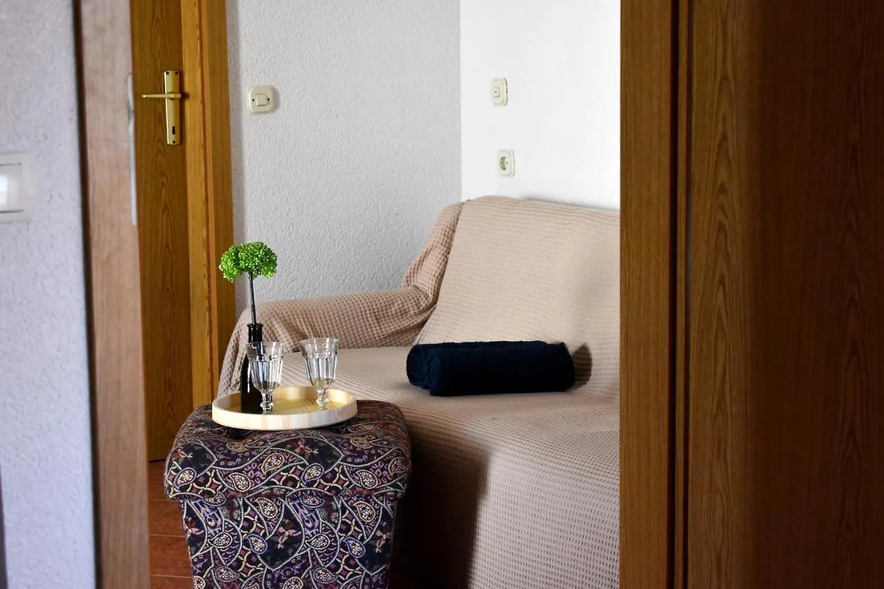 Apartment Vujica, Okrug Gornji Trogir 0*,  Croatia