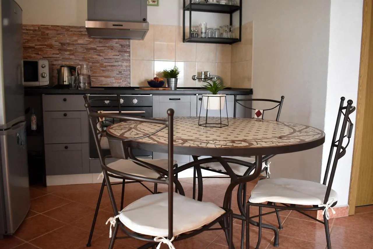 Apartment Vujica, Okrug Gornji Trogir